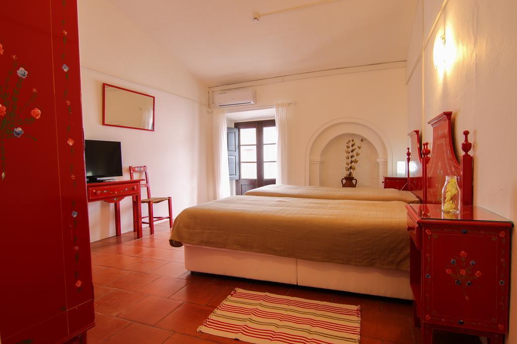 Dom Nuno - Turismo De Habitacao Country house Monsaraz